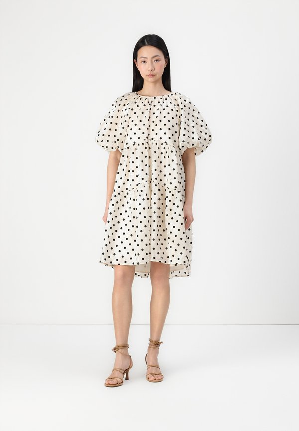 YASDOTTISH DRESS - Freizeitkleid - sandshell