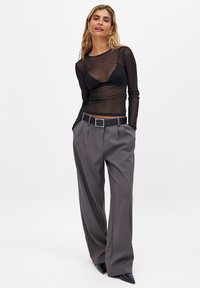 NA-KD Bluse - black