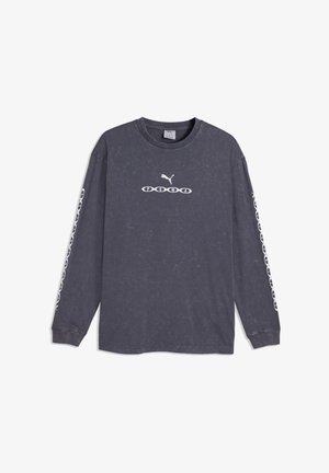Puma, RUN CULTURE COLLECTIVE RELAXED WASHED GRAPHIC LONG SLEEVE - T-shirt à manches longues - inky depths