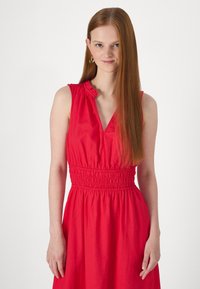 GAP HALTER  - Robe de jour - slipper red