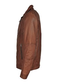Bruine leren jas met een rits aan de voorkant, zijzakken en een textuurdetail op de schouders. Glad afwerking, aansluitend ontwerp.