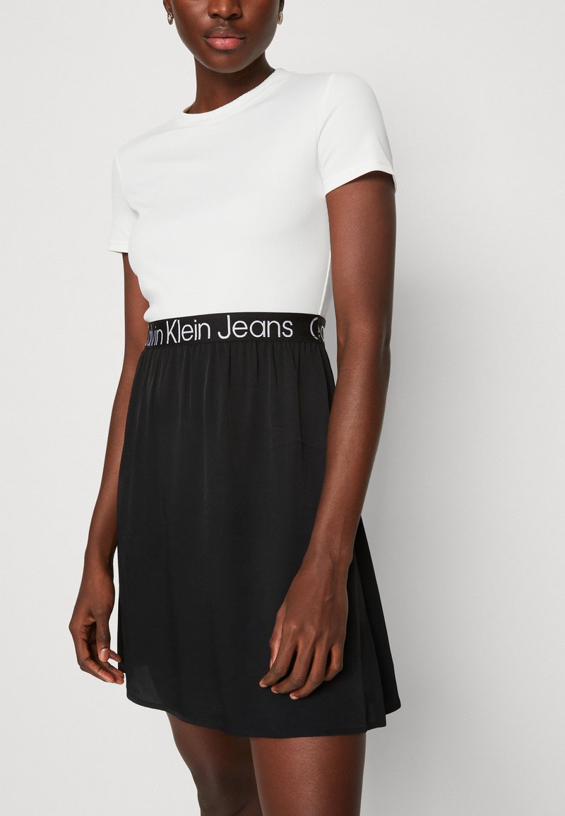 Calvin Klein Jeans LOGO ELASTIC DRESS - Jersey dress - ancient  white/black/white 