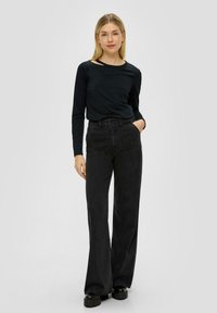 s.Oliver Langarmshirt - schwarz