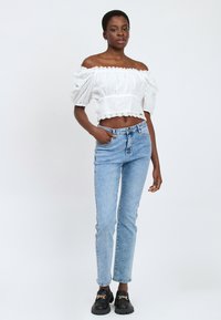 INFLUENCER Top - white