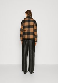 Selected Femme SLFEVANA JACKET - Allvädersjacka - toasted coconut/black