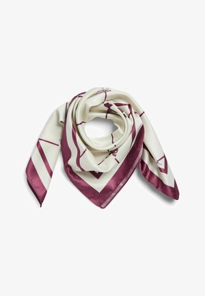 Kreemja ja bordoopunase värvi siidsall geomeetriliste ja lillemustritega, volditud lahtisesse spiraali valgel taustal.