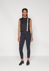 Ellesse DANBURY SLEEVELESS - Μπλούζα - black