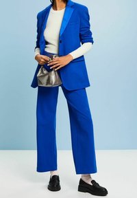 Esprit Sweter