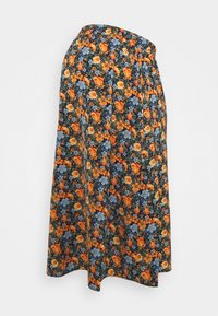 Květinová midi sukně s tmavým pozadím, oranžovými, modrými a žlutými květinami, elastickým pasem a splývavým střihem.