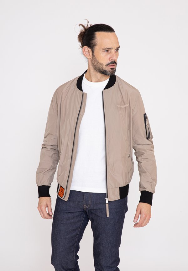 MA1 - Bomberjacke - beige