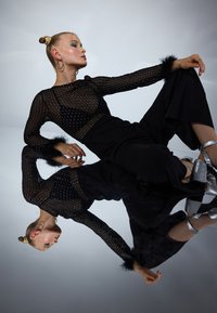 Even&Odd Kombinezons - black