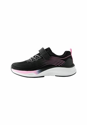 Športni copati - black pink