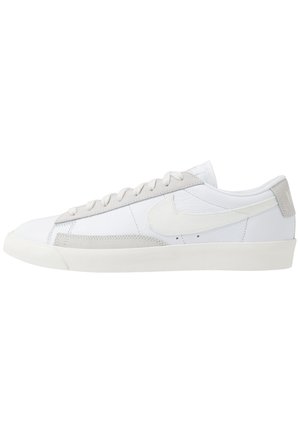 blazer low 77 vntg unisex
