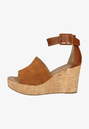 NeroGiardini Sandales à plateforme - brown