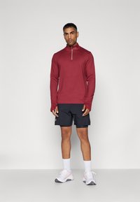 Under Armour LAUNCH PRO 1/4 ZIP - Long sleeved top - cardinal