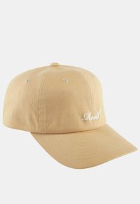 Beige Baumwollmütze mit gebogenem Schirm, besticktem Logo auf der Vorderseite und sechs Belüftungsösen. Glatte Textur mit genähten Akzenten.