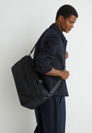 Reiss, GASTON TECHNICAL TWIN-POCKET DUFFLE BAG - Rejsetasker - blue