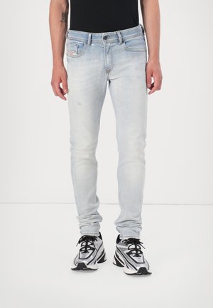 SLEENKER - Slimfit džínsy - light blue