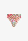 REGULAR FIT - HIGH WAISTED - Hipster - pink orange tile