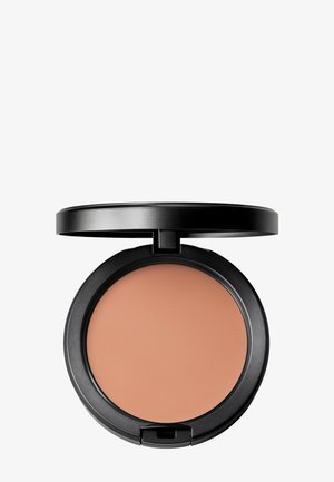 MAC STUDIO FIX POWDER PLUS FOUNDATION - Foundation - nw25