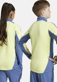 adidas Performance Vereinsmannschaften - gelb
