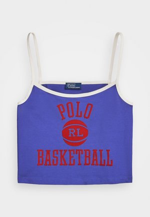 Débardeur court bleu avec fines bretelles blanches, bordure blanche, texte rouge "Polo Basketball" avec graphique de ballon de basket et initiales "RL".