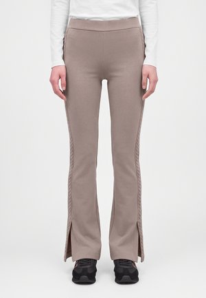EA7 Emporio Armani, TRAIN LOGO SERIES PANTS TAPE - Долнище на анцуг - cinder