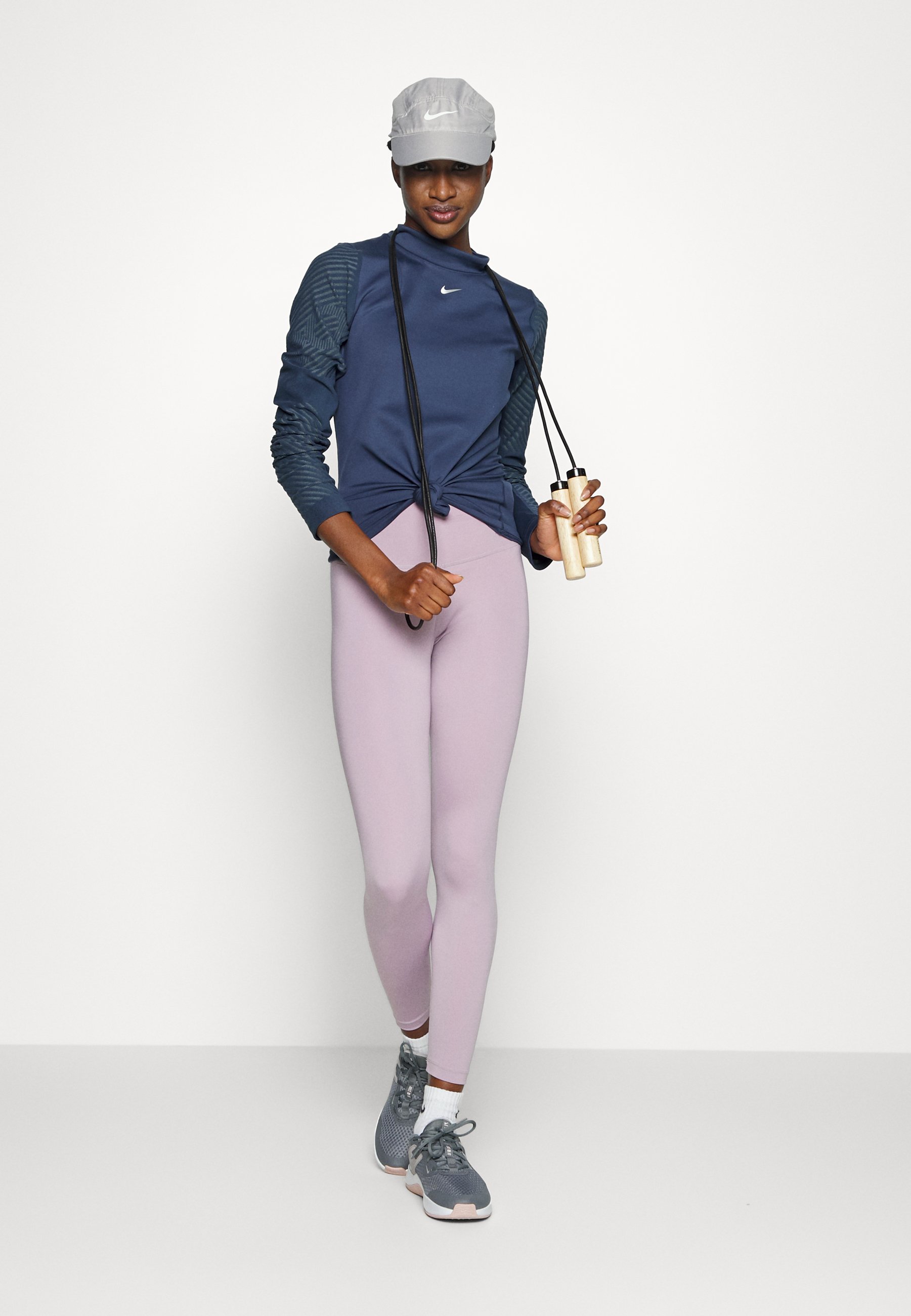 Nike Performance Maglietta a manica lunga - thunder blue/metallic silver/blu  - Zalando.it