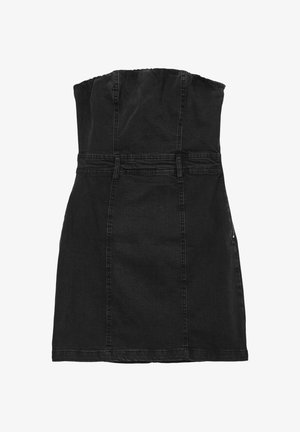 Abito senza spalline in denim nero con un corsetto aderente e chiusura con cerniera. Presenta una gonna leggermente svasata e una trama sottile.