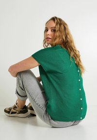 Grain de Malice Camiseta estampada - vert