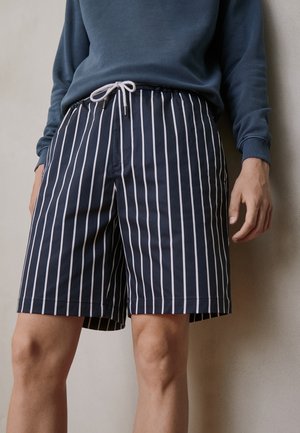 EARL RESORT - Shorts - navy