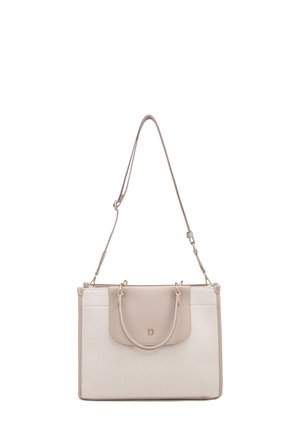 Sac à main rectangulaire beige avec surface texturée, petite poignée, rabat avec un logo « D » et une longue bandoulière réglable.