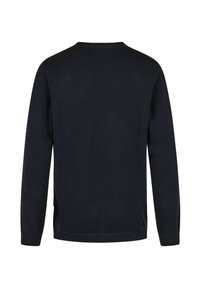Dunkelblauer Strickpullover mit langen Ärmeln, einem runden Ausschnitt und einem strukturierten Muster. Verfügt über gerippte Bündchen und Saum sowie ein seitliches Logodetail.