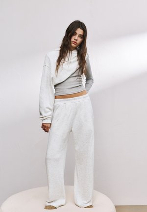 PULL&BEAR SOFT TOUCH - JOGGERS - Træningsbukser - light grey