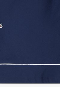 Lacoste BIG CROC - Kratke hlače - marine