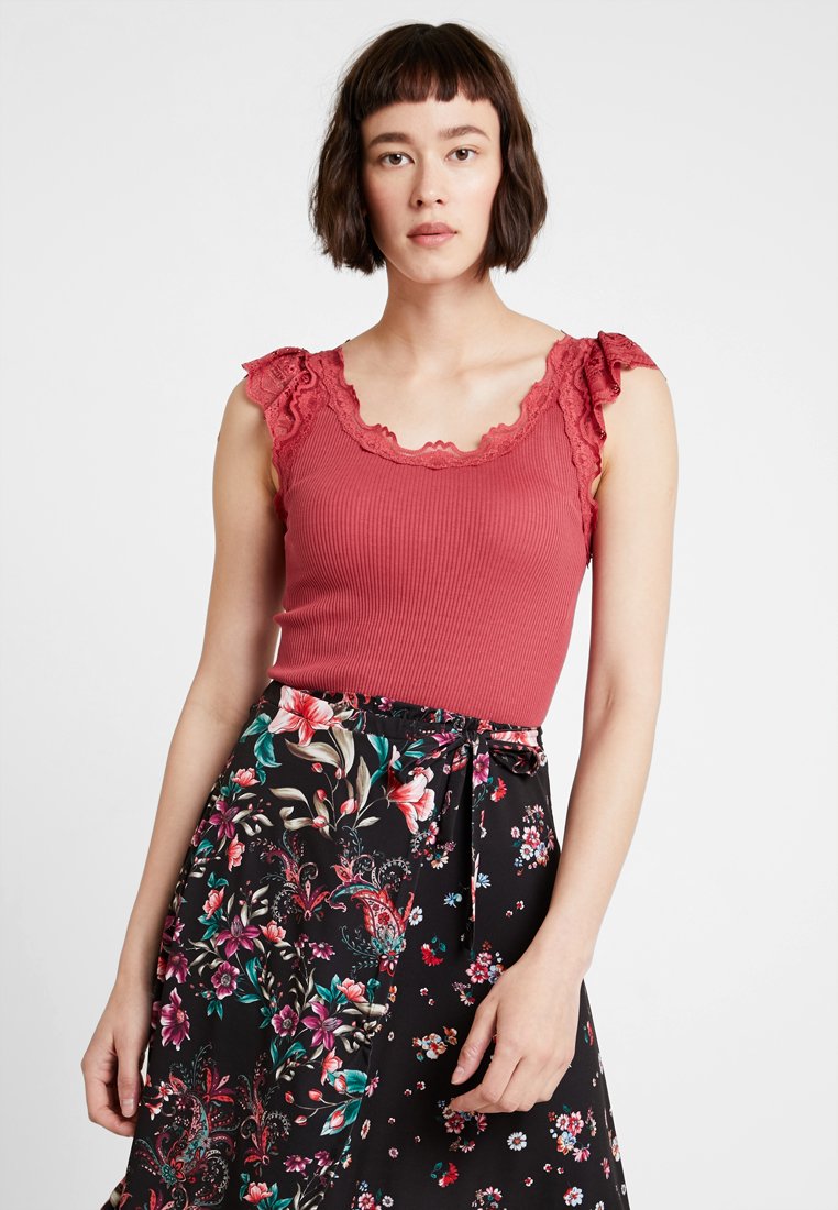 Rosemunde SILK MIX TOP REGULAR WWIDE LACE Topper Rosemunde SILK-MIX TOP REGULAR W/EMBELLISHMENT - Topper - black