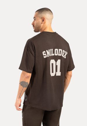 T-shirt till träning - braun