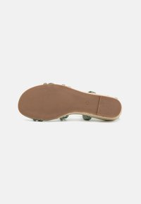 Anna Field Wide Fit Loafers - green
