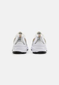 New Balance 530 - Sneakers basse - white/grey