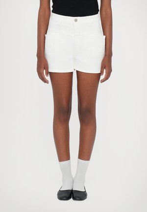 CLOSED JOCY  - Shorts di jeans - white