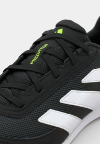 adidas Performance PREDATOR CLUB IN SALA - Dvoranske nogometne kopačke - core black/footwear white/lucid lemon