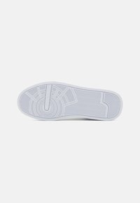 Tommy Hilfiger COURT  - Trainers - white/olympic green