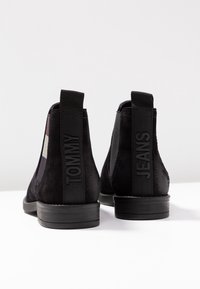 Tommy Jeans Boots à talons - black