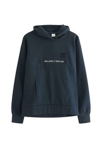 Granatowy hoodie z kieszenią typu kangur, ściągaczami u dłoni i na dole. Posiada przednią kieszeń na zamek oraz detale z logo w kontrastowym nadruku.