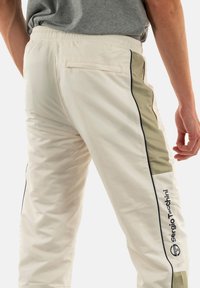 Sergio Tacchini Pantalones deportivos - beige