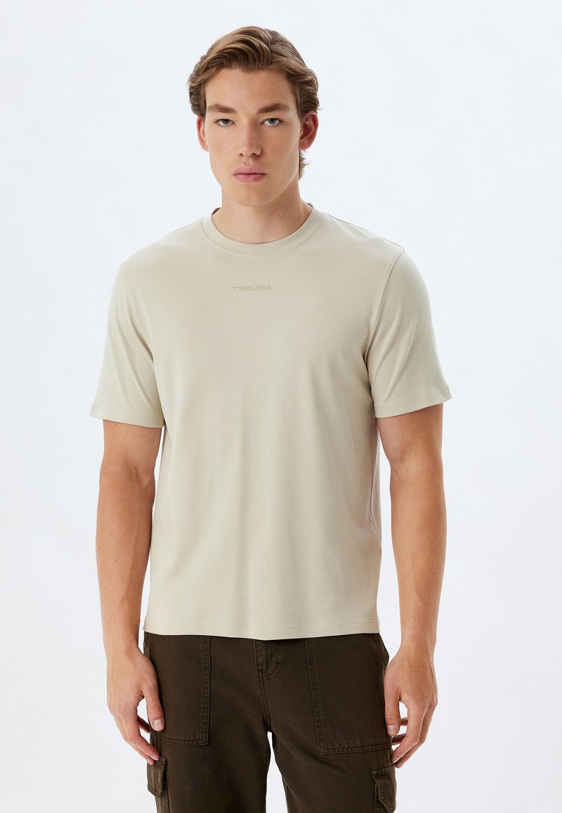 Koton - T-shirt basic