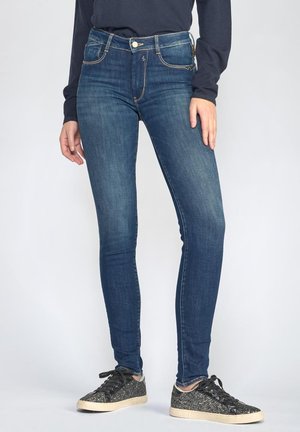 Le Temps Des Cerises Jean slim - bleu