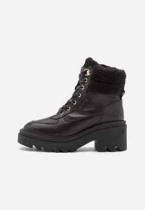 Lace-up ankle boots - black