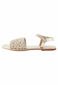 Next FOREVER COMFORT WEAVE REGULAR FIT - Páskové sandály  - champagne gold