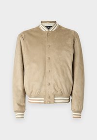 Beige suedebomberjakke med rund krage, trykknapfront og ribbestrikkede mansjetter og nederkant i beige og brune toner.